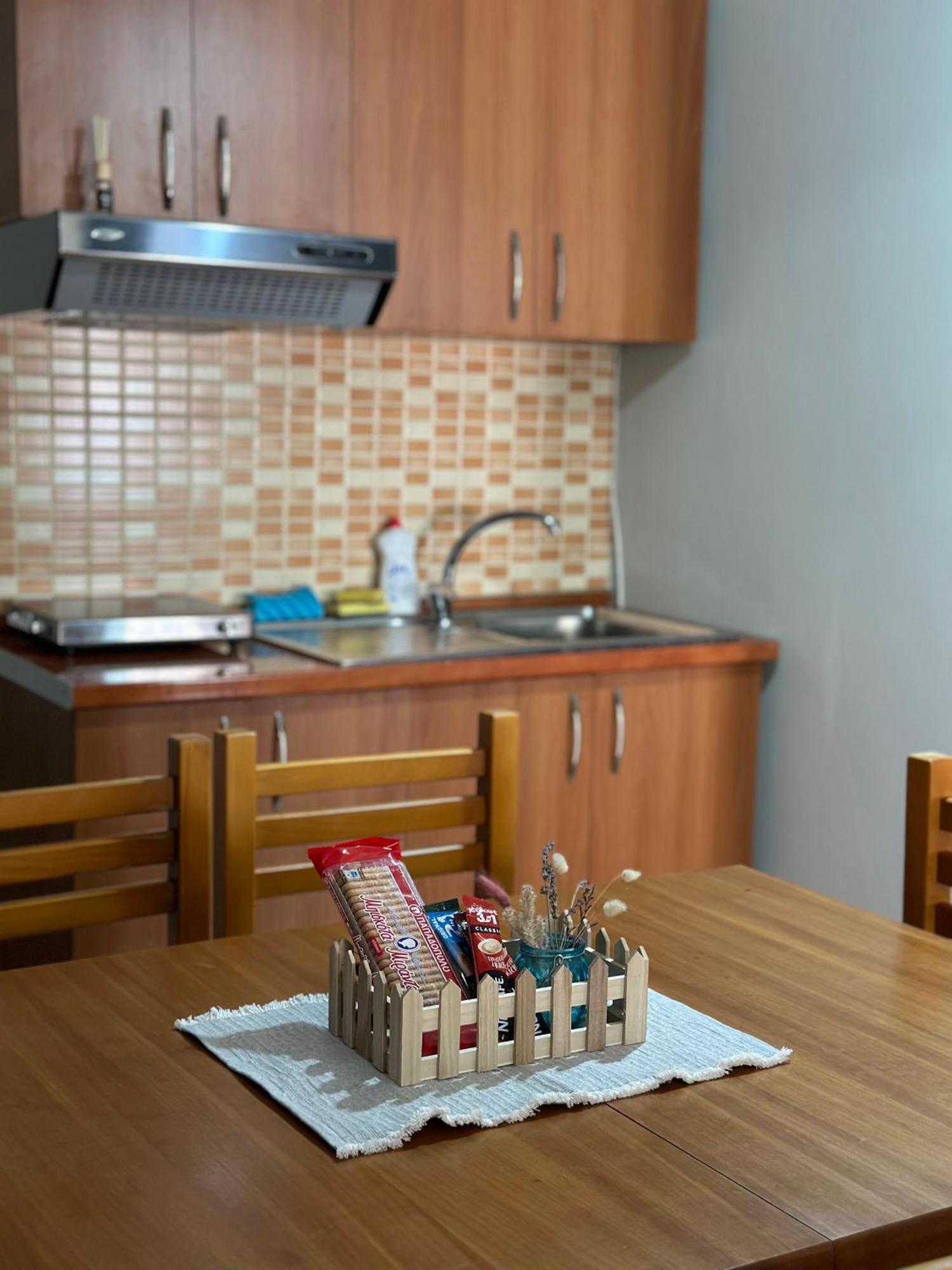 Dn Apartments Вльора Екстер'єр фото